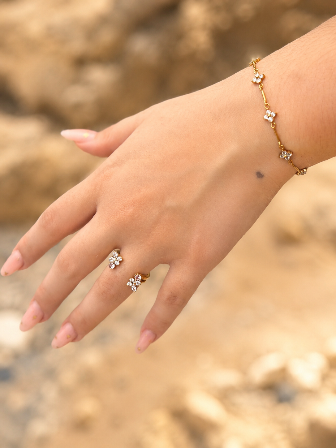 Anillo Flores de Luz